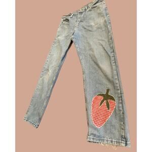 Upcycled Wrangler Strawberry Jeans 36 x 32